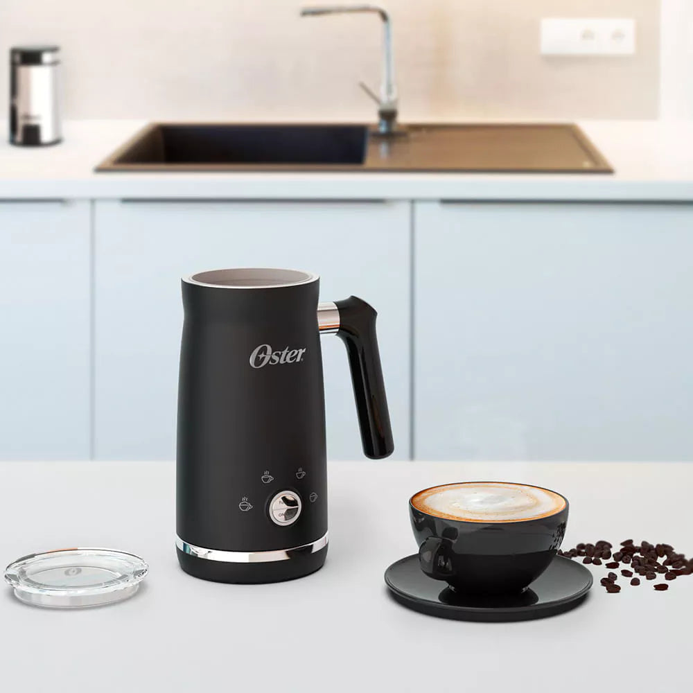 Espumador Oster 4 em 1 Cafetto® – Cremosidade e Praticidade